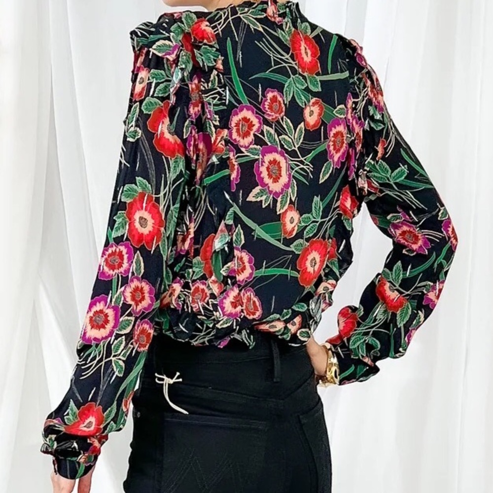 Anthro Misa Los Angeles Hibiscus Floral Ruffle Blouse with Metallic Threading - Picture 13 of 16